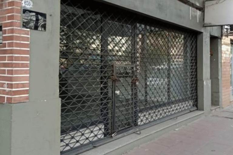 vidriera local 1
